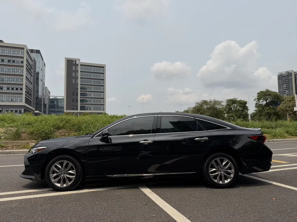 Toyota Avalon
