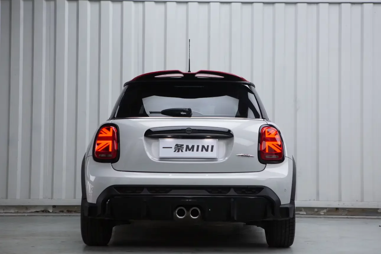 MINI JCW