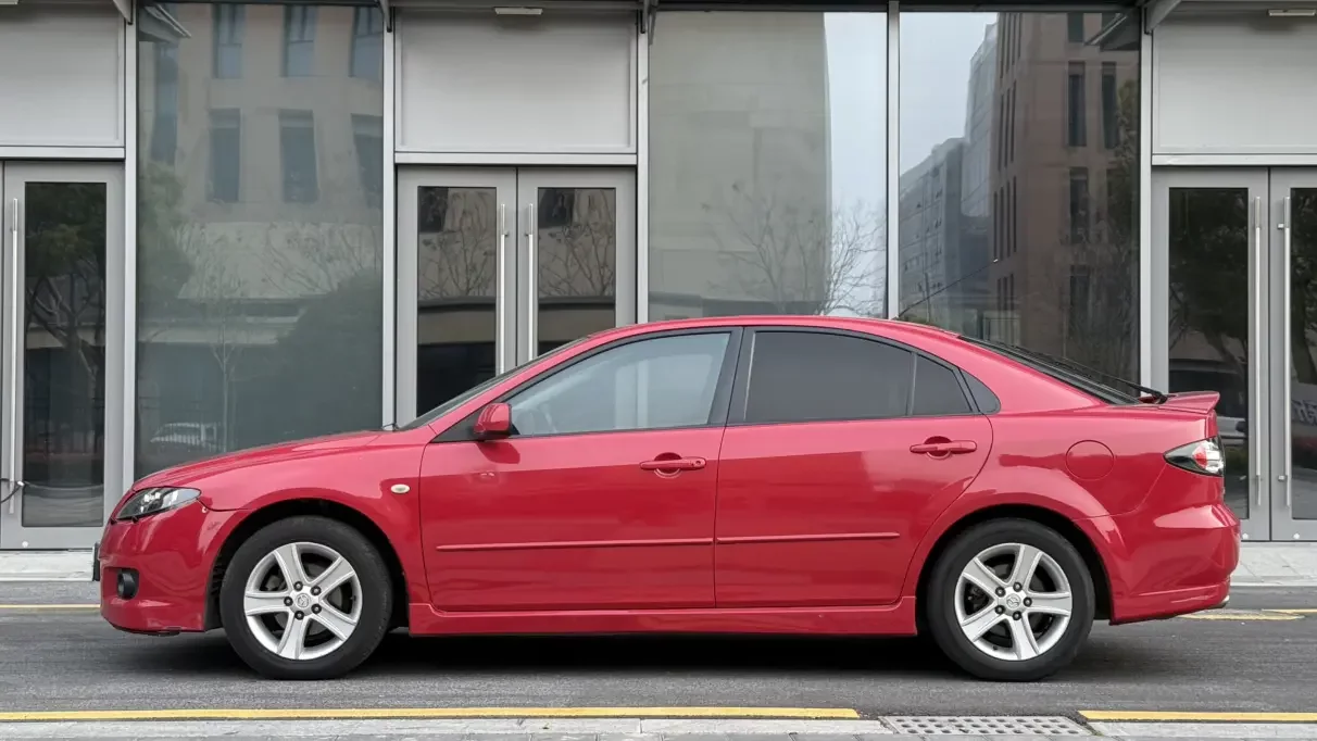 Mazda 6