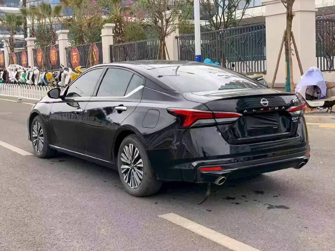 Nissan Altima