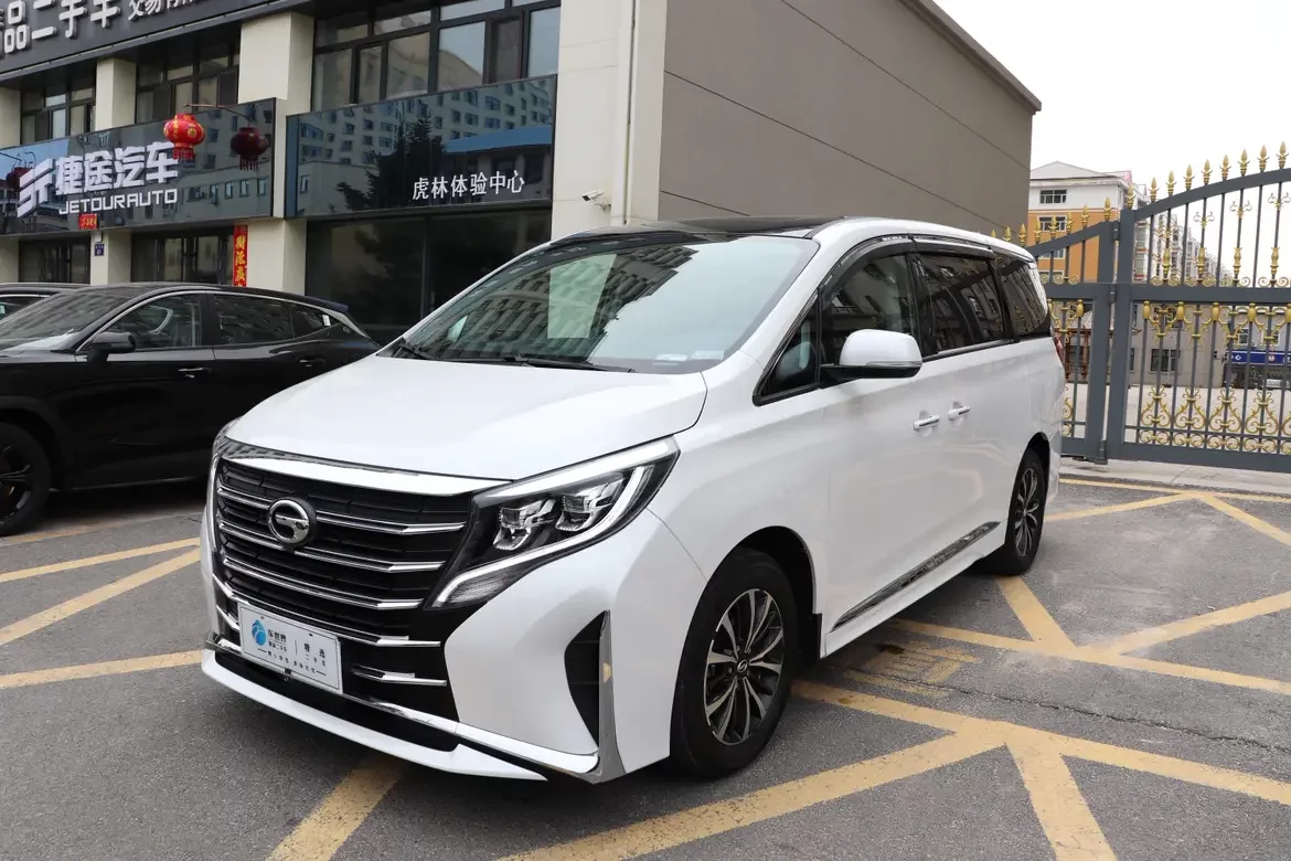GAC Trumpchi M8