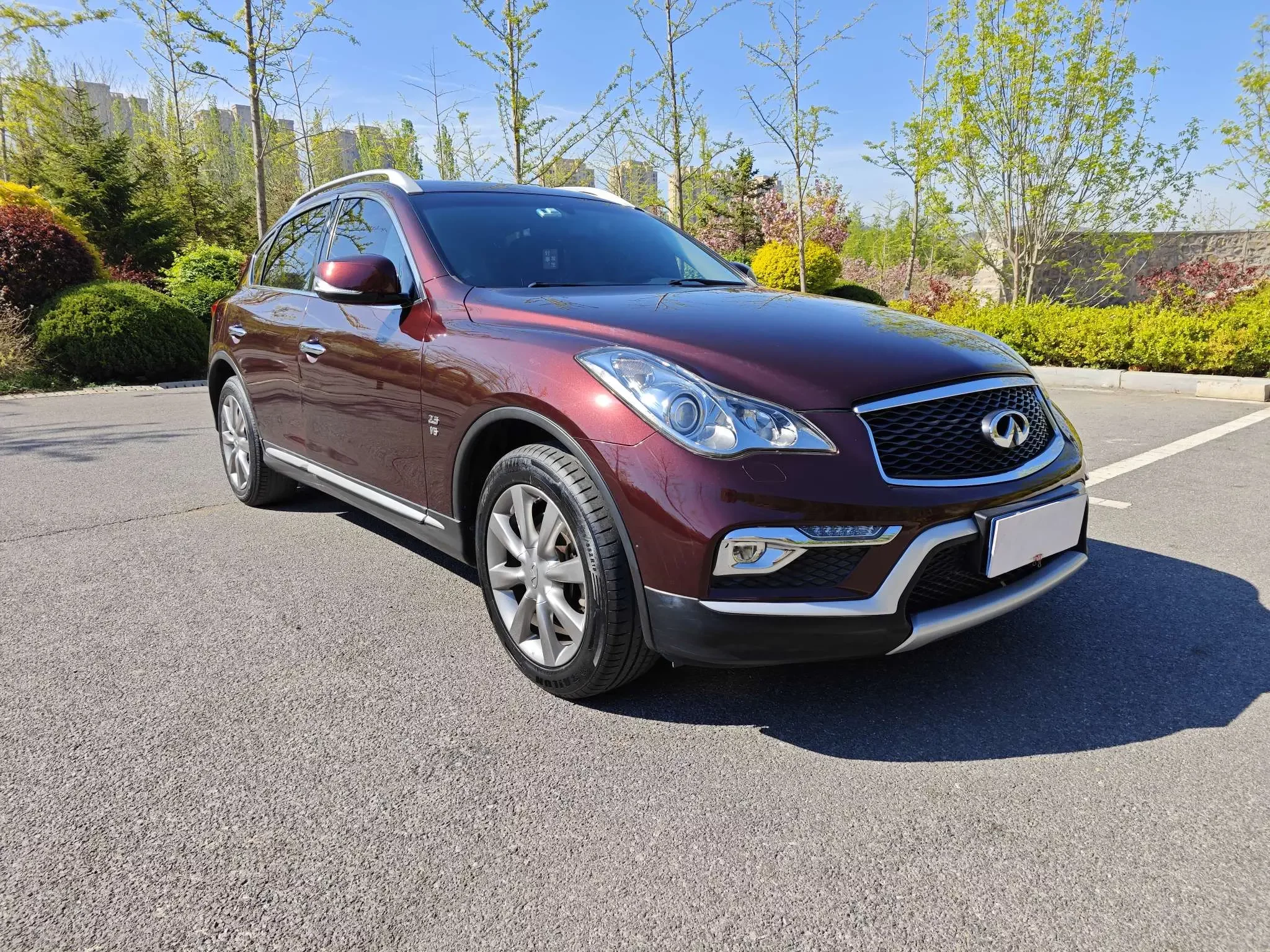 Infiniti QX50