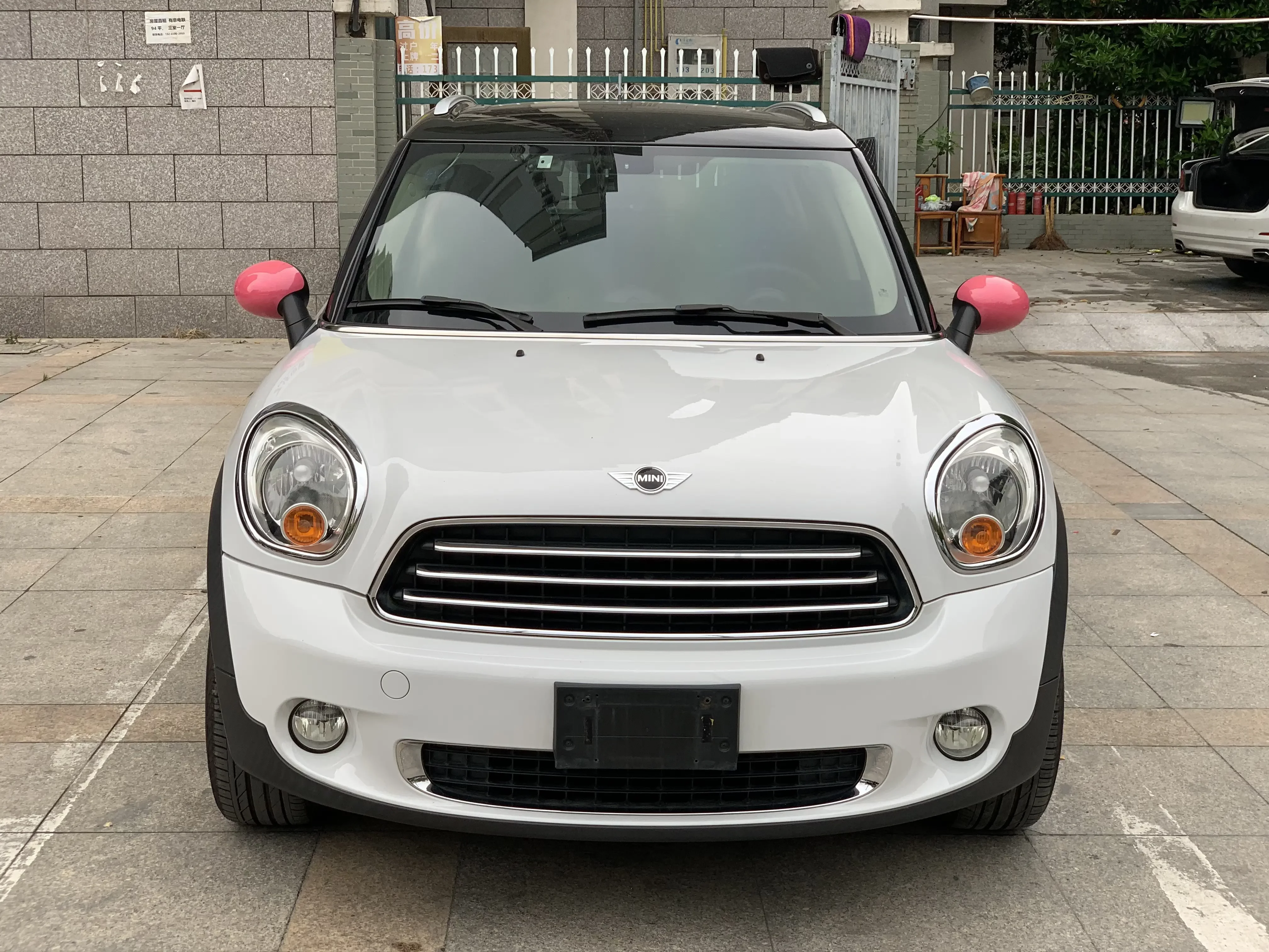 MINI COUNTRYMAN