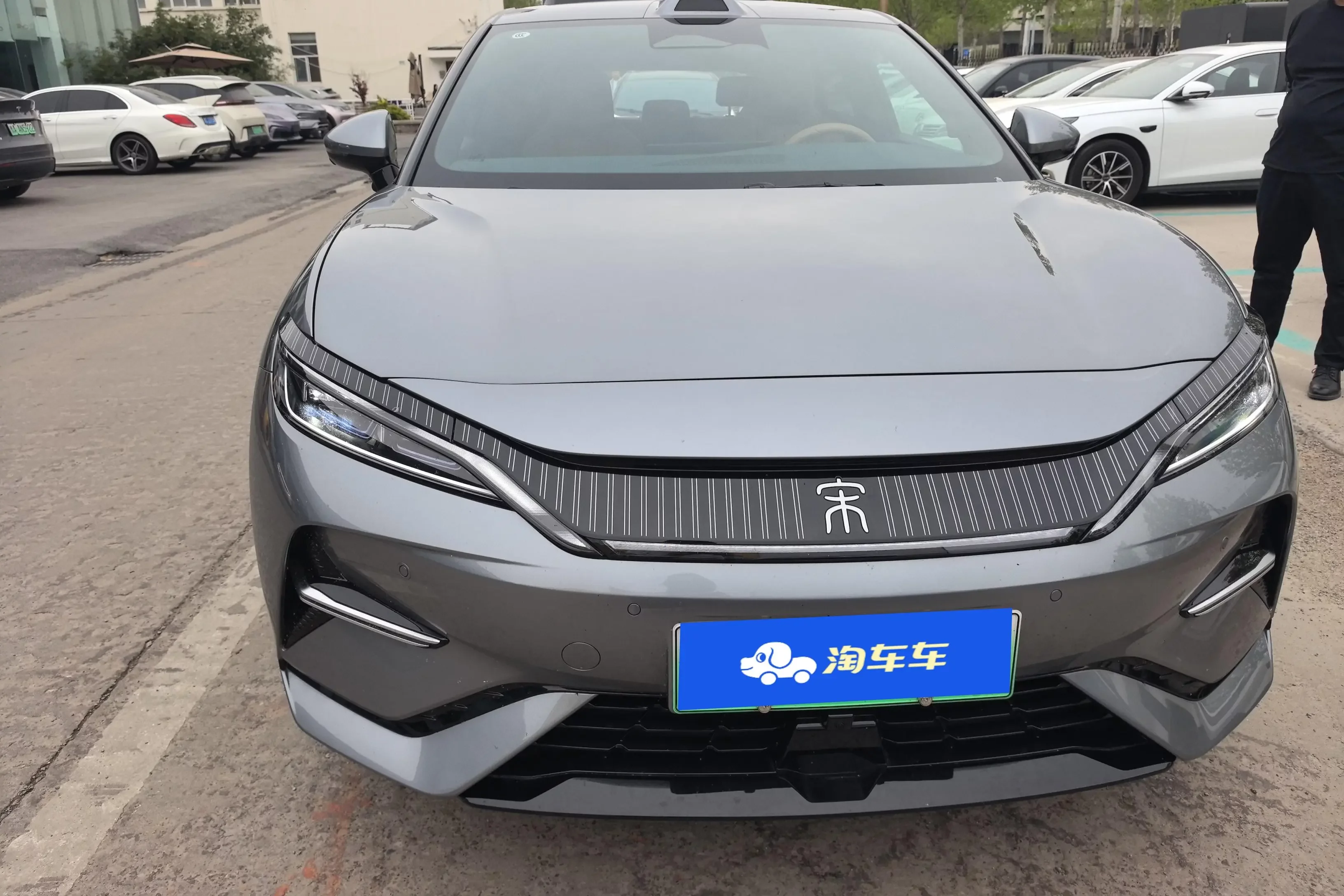 BYD Song L EV