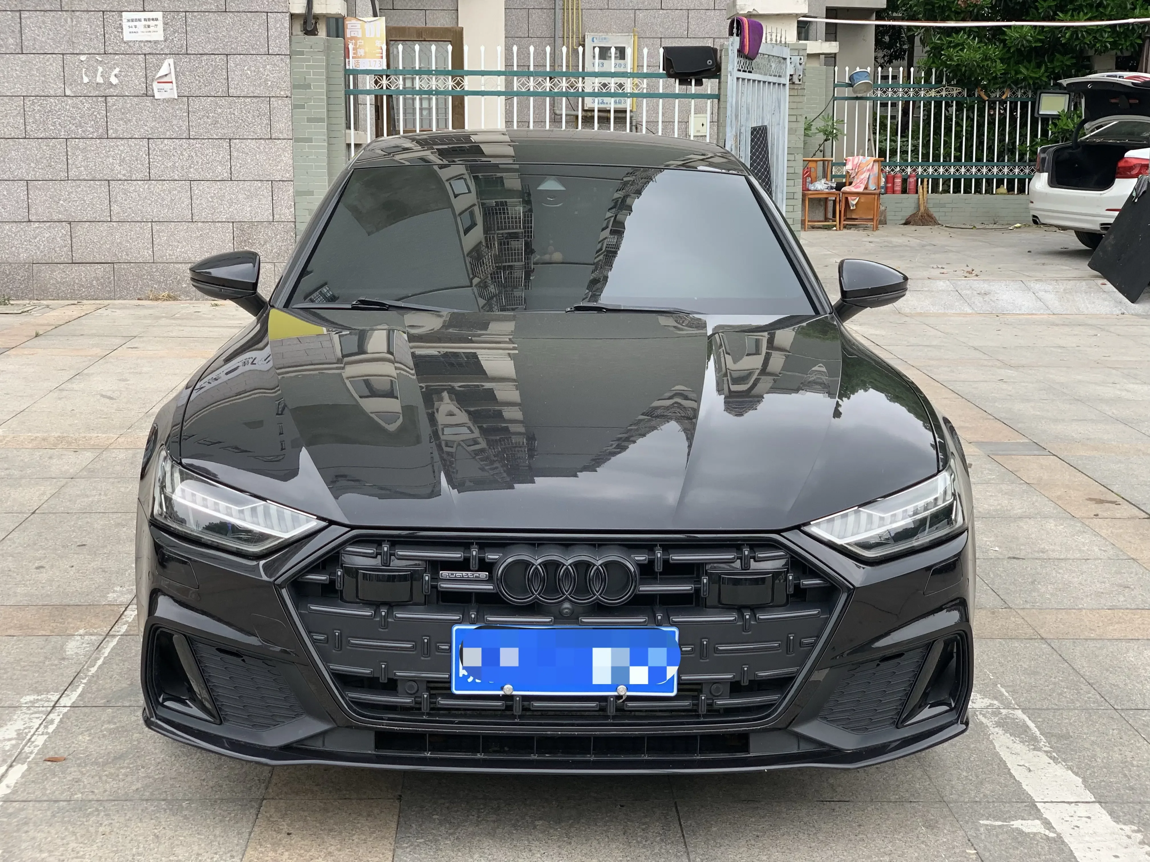 Audi A7L