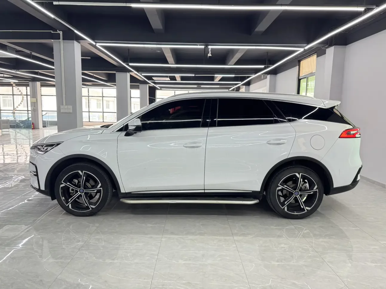 BYD Tang DM