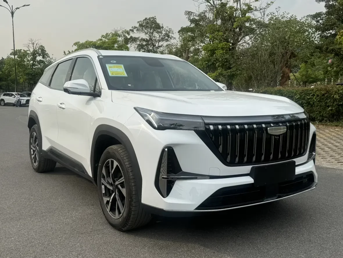 Geely Atlas L
