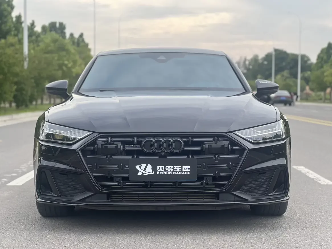 Audi A7L