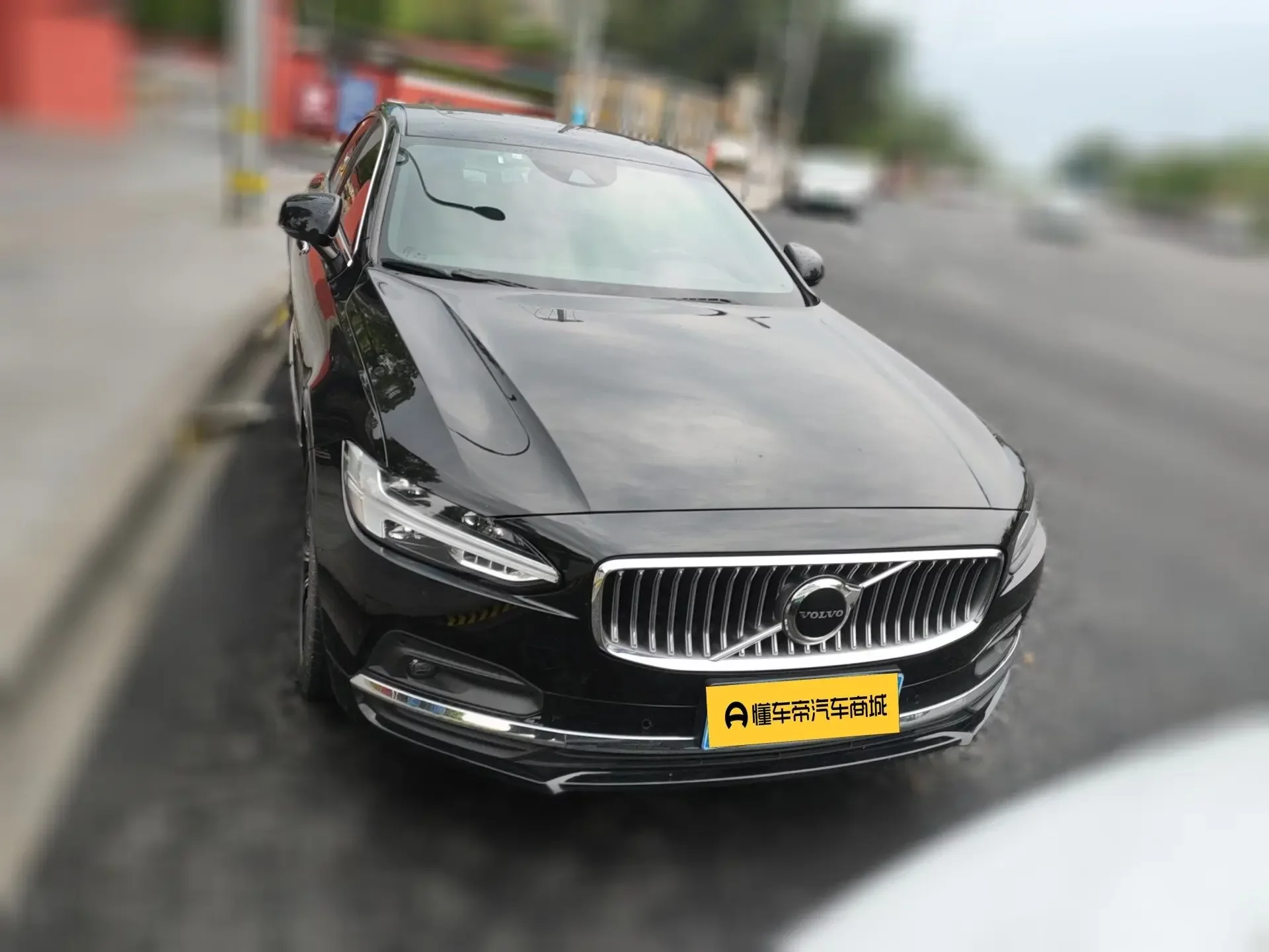 Volvo S90