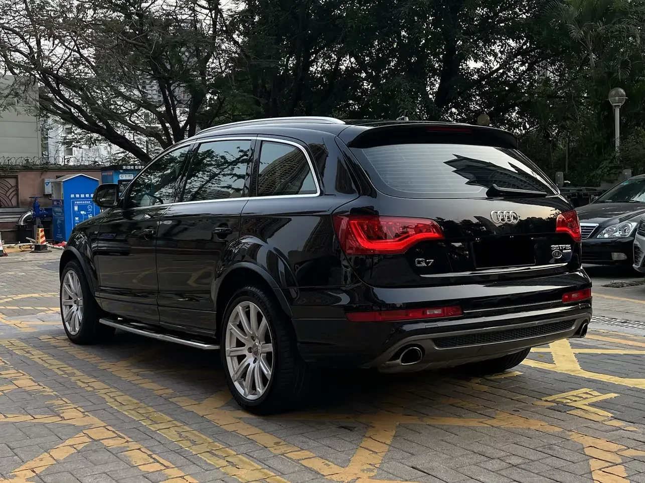 Audi Q7