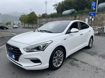Hyundai Mistra