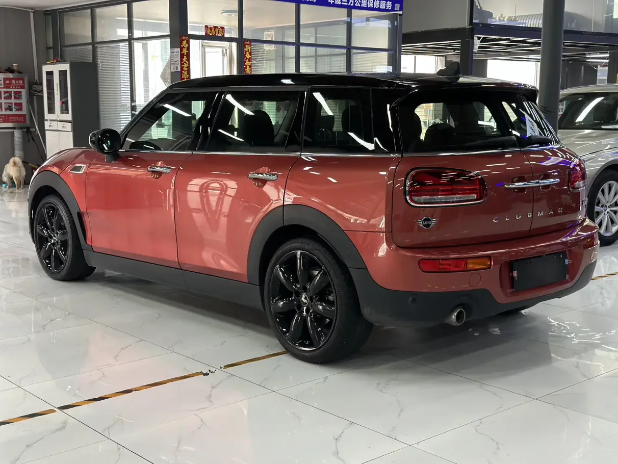 MINI CLUBMAN
