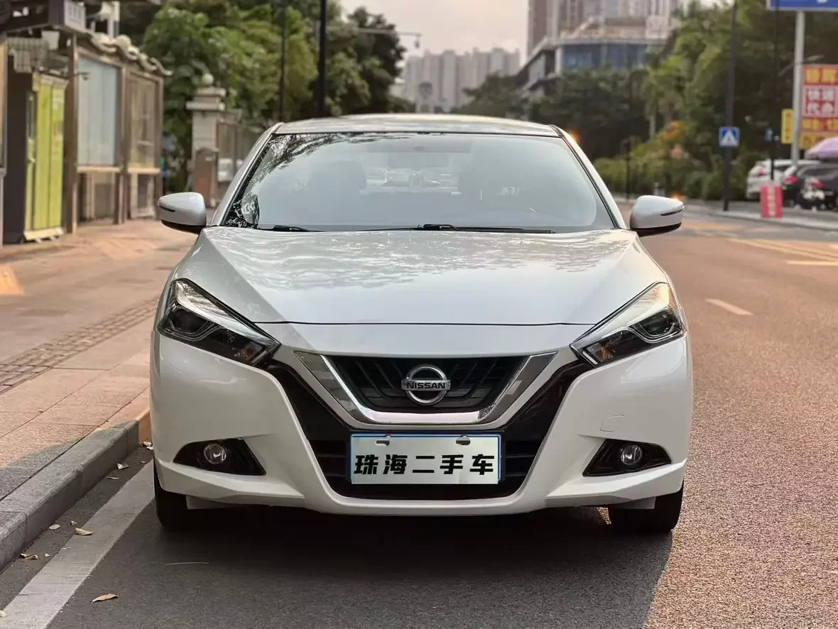 Nissan bluebird