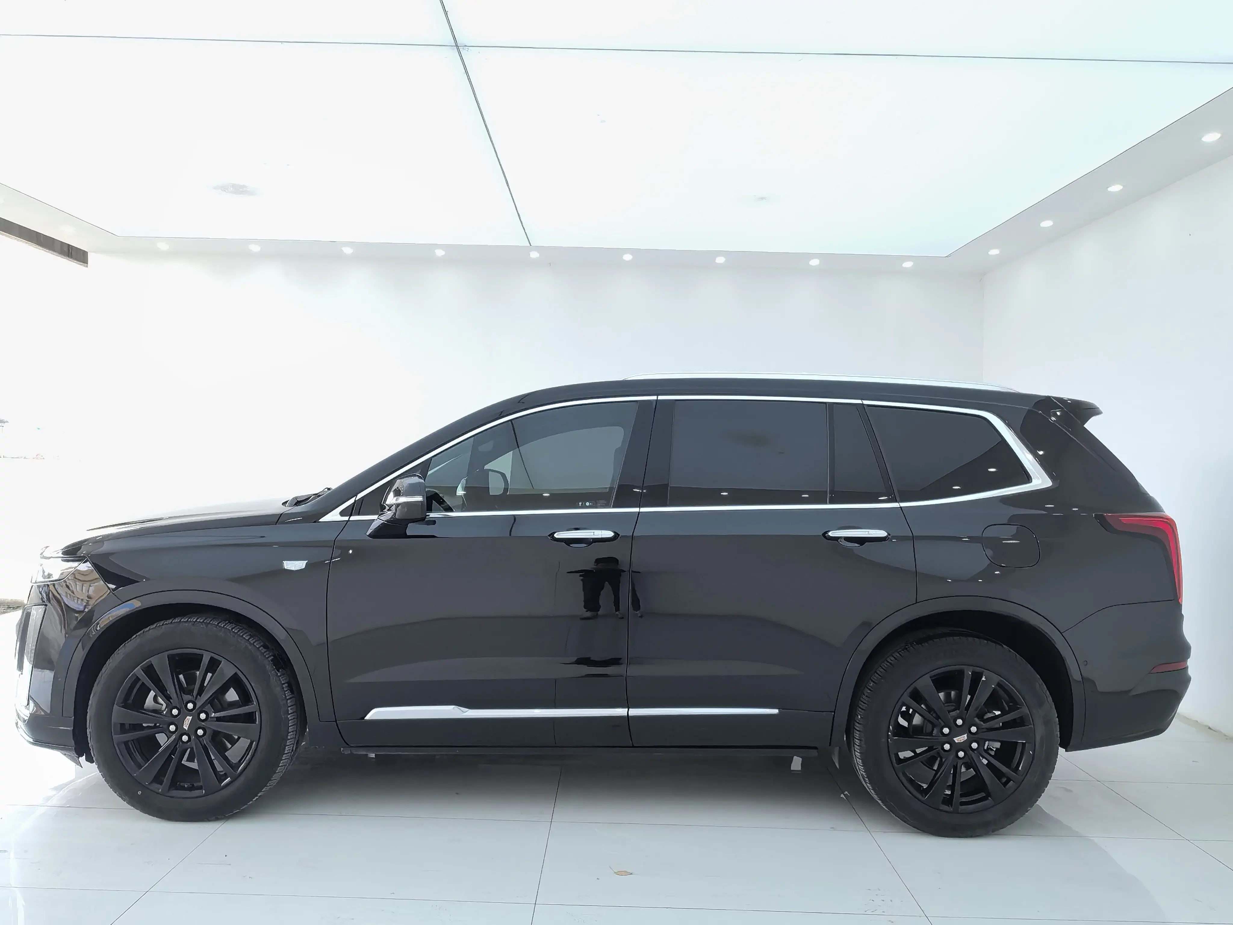 Cadillac XT6