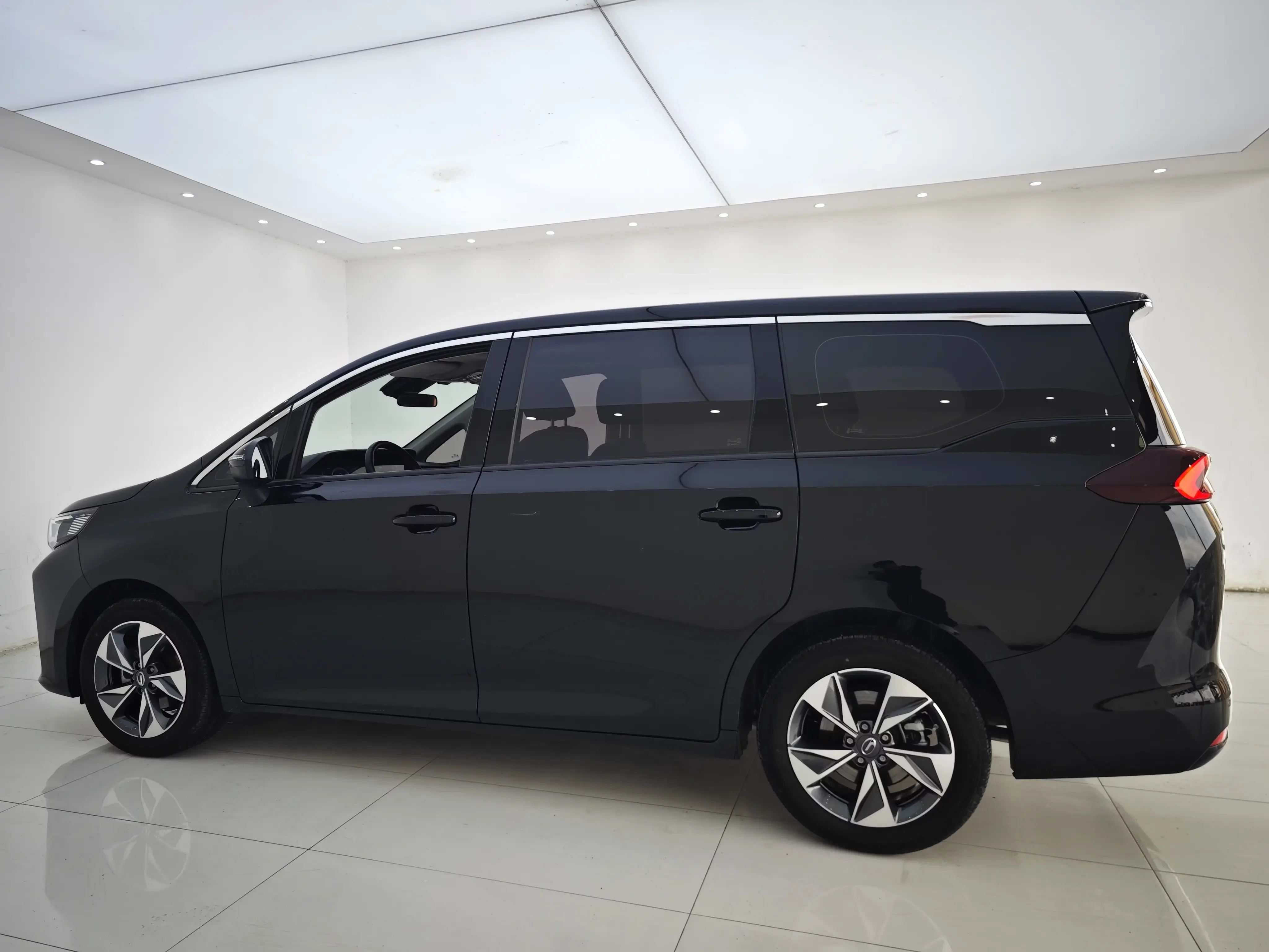 GAC Trumpchi M6
