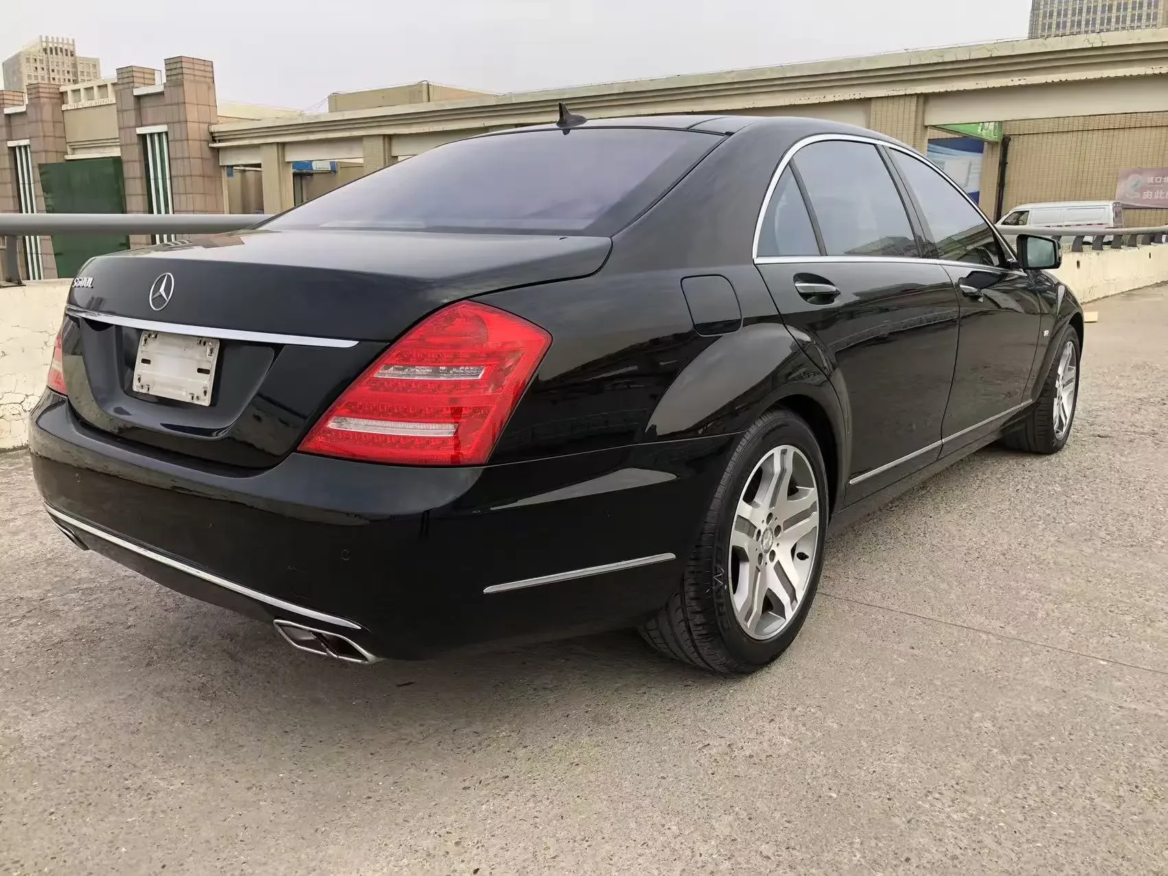 Mercedes-Benz S Class