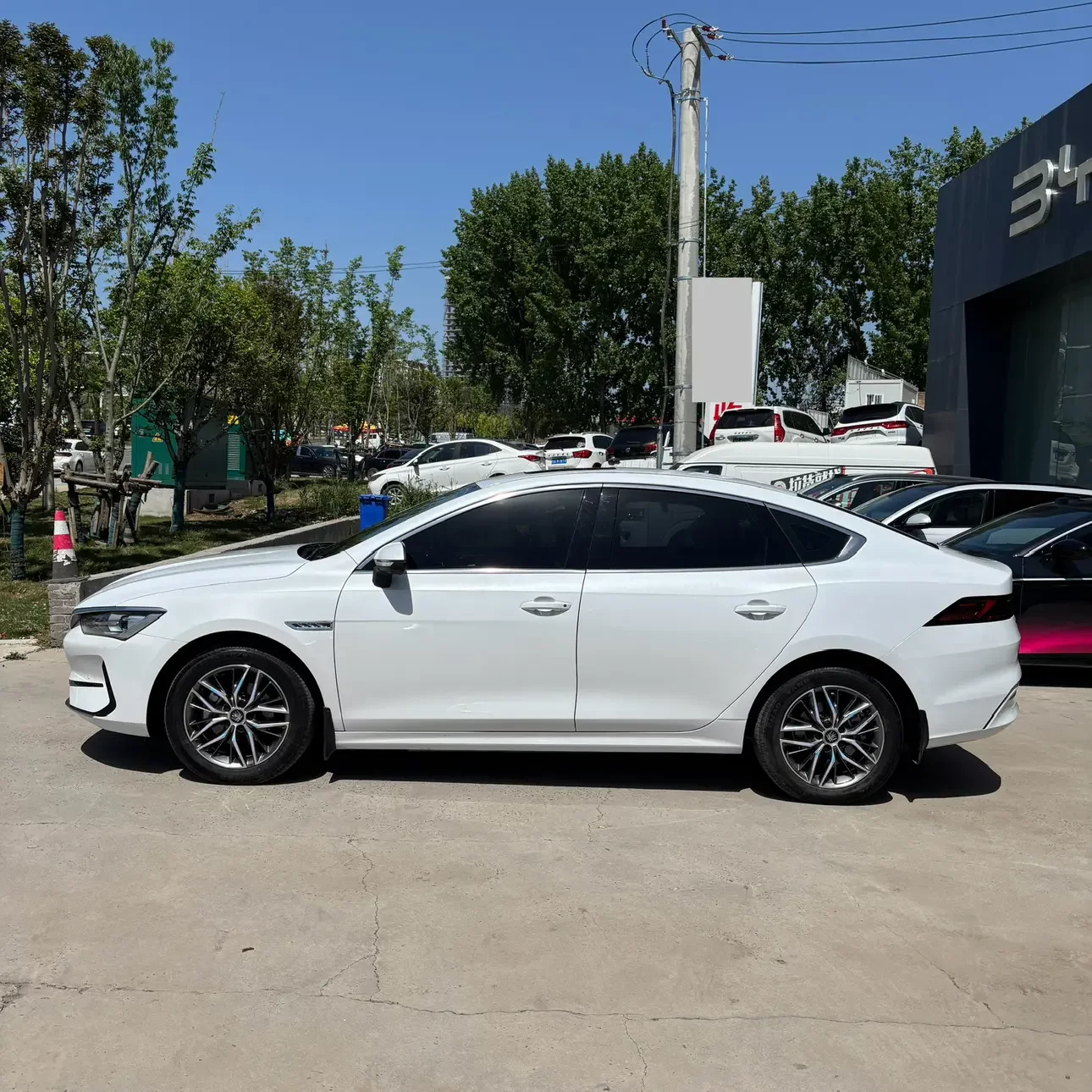 BYD Qin PLUS EV