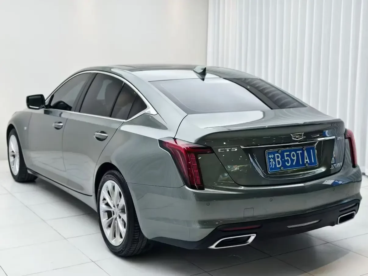 Cadillac CT5