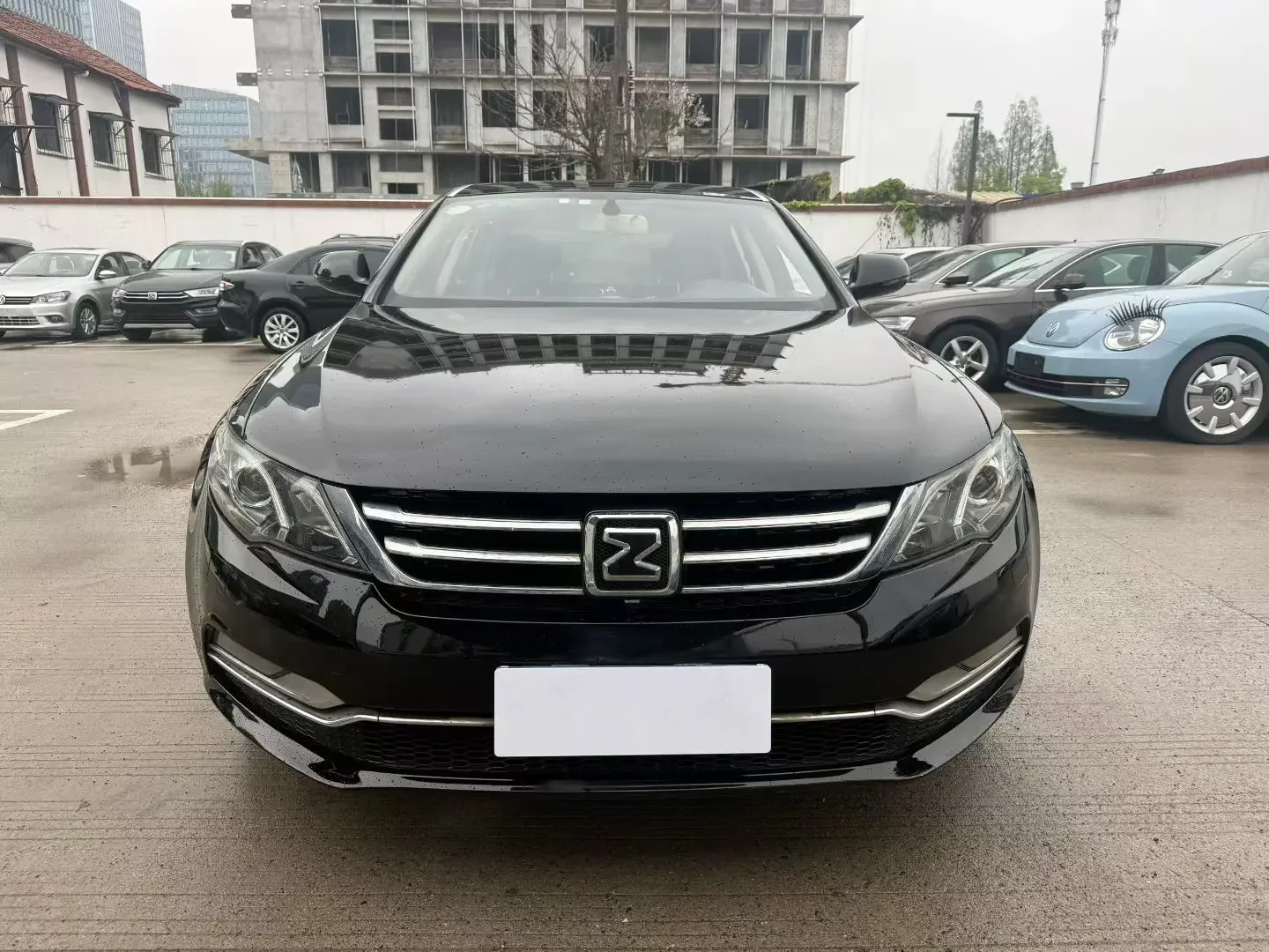 Zotye Z700