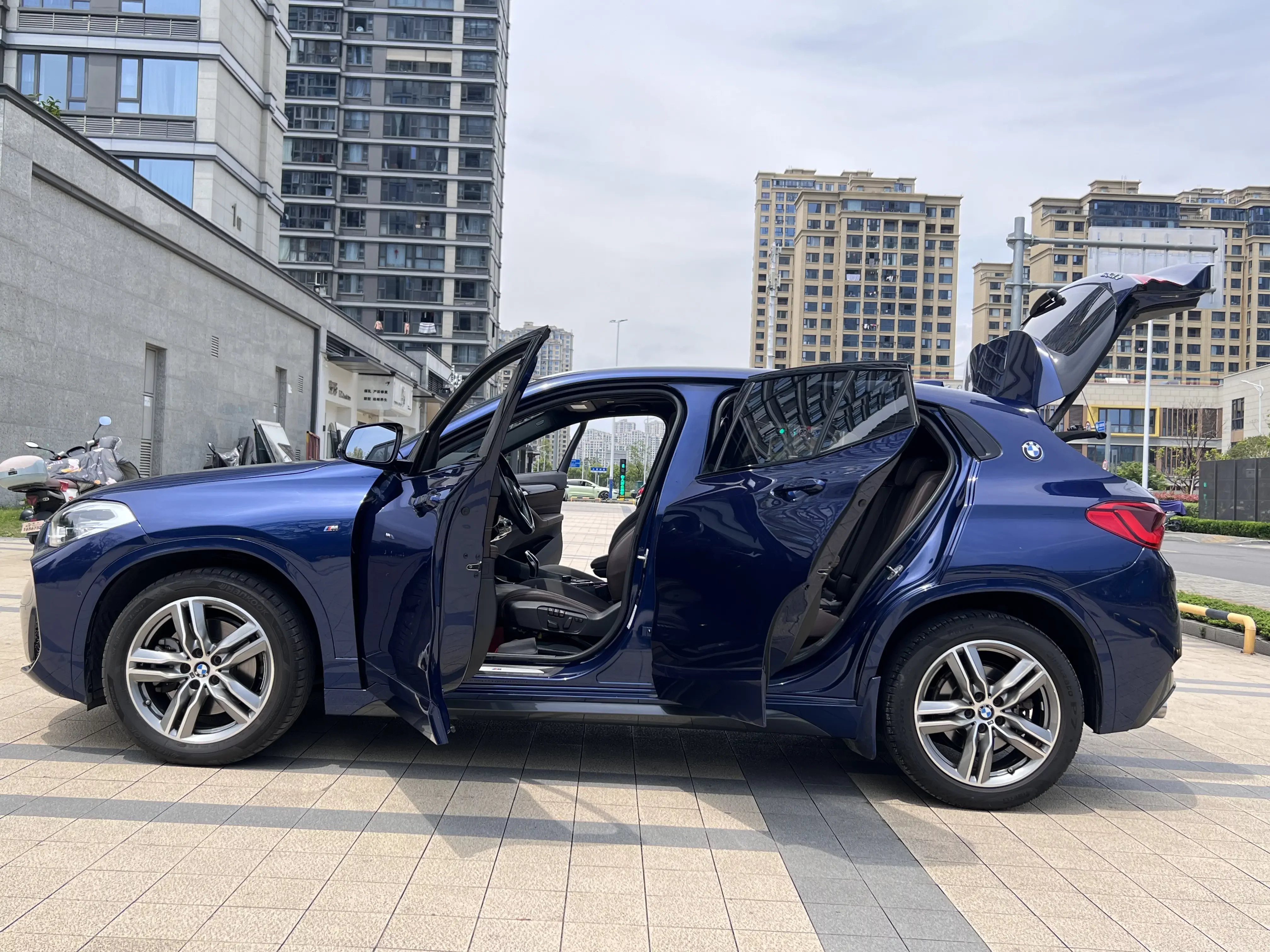 BMW X2