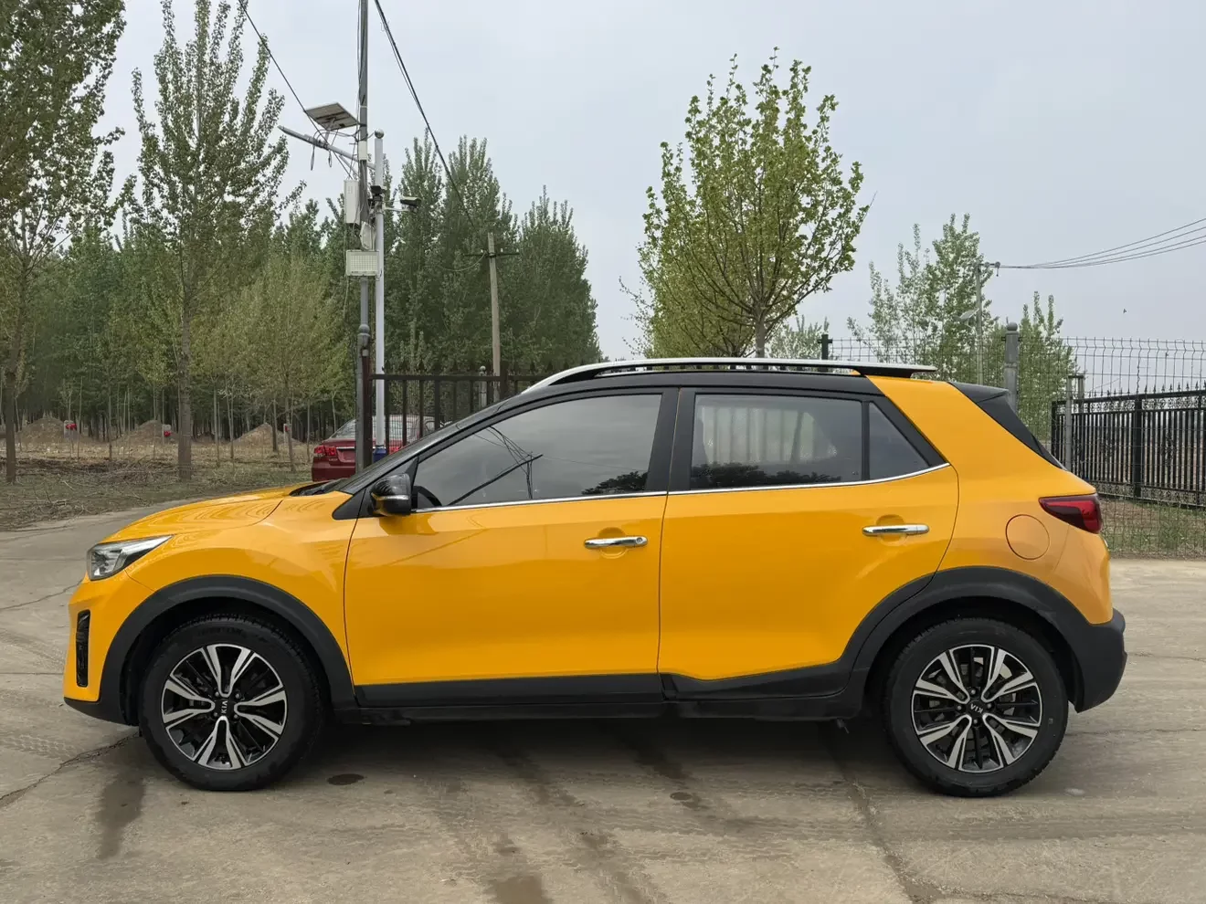 Kia KX1