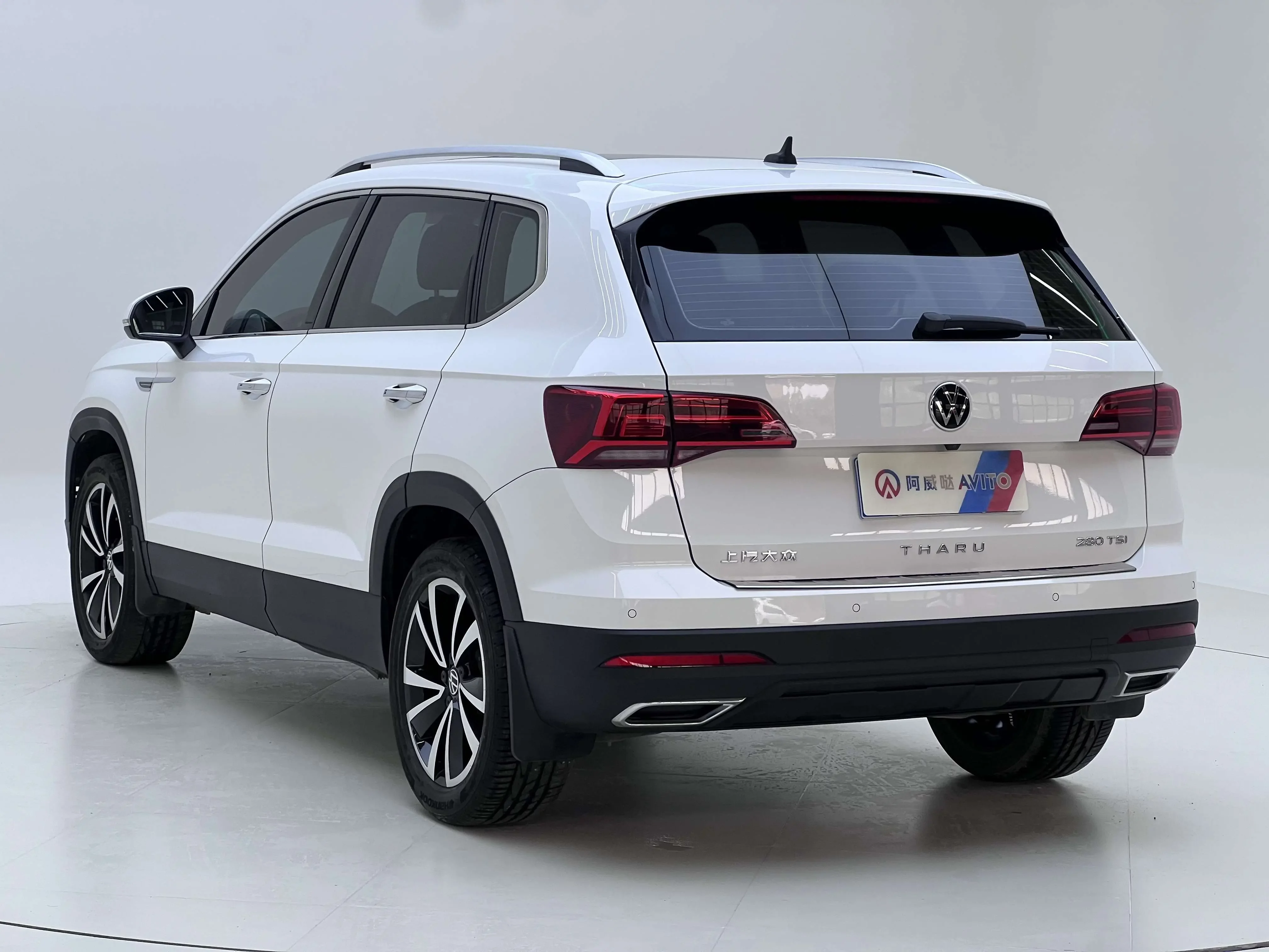 Volkswagen Tharu