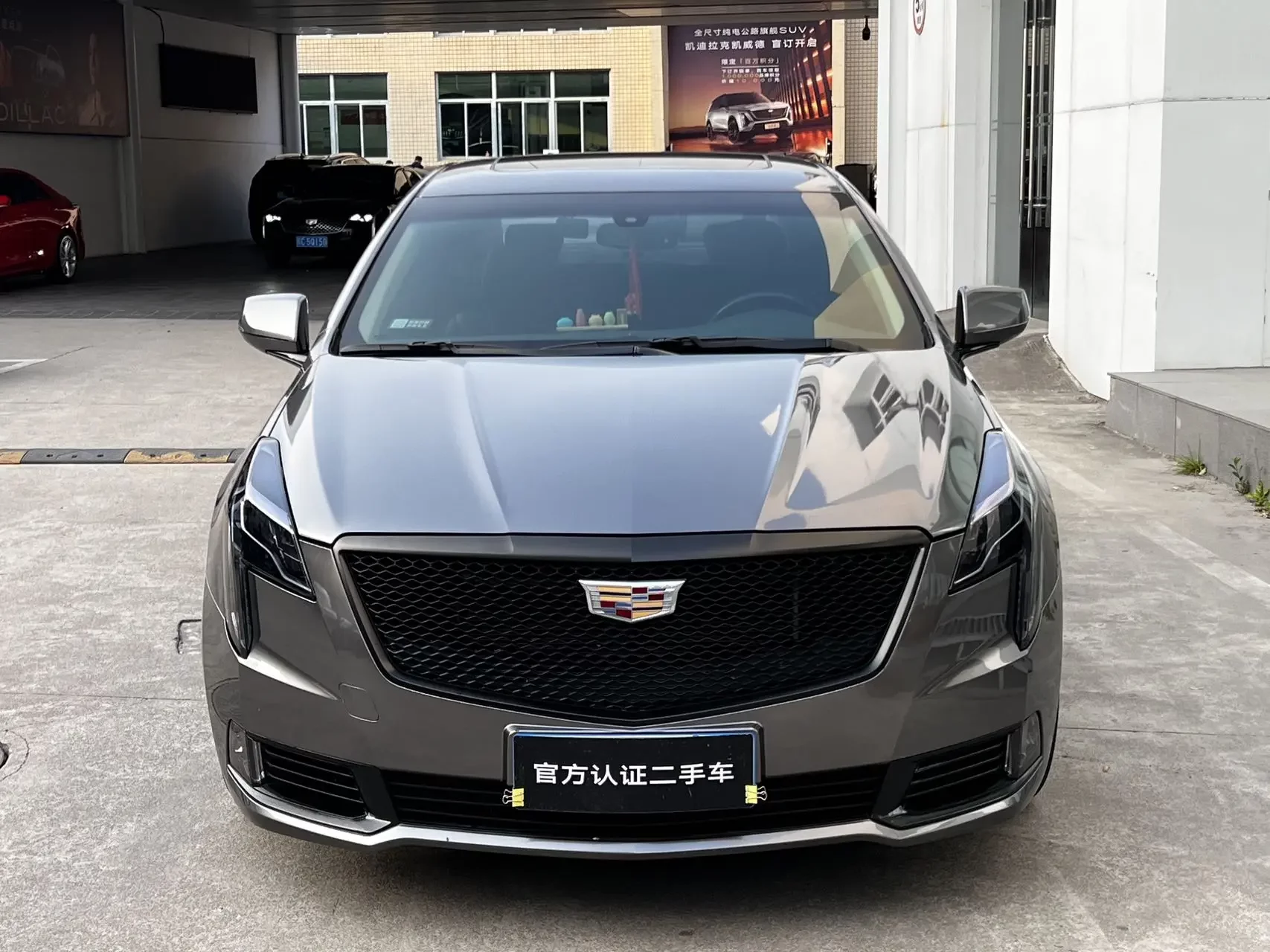 Cadillac XTS