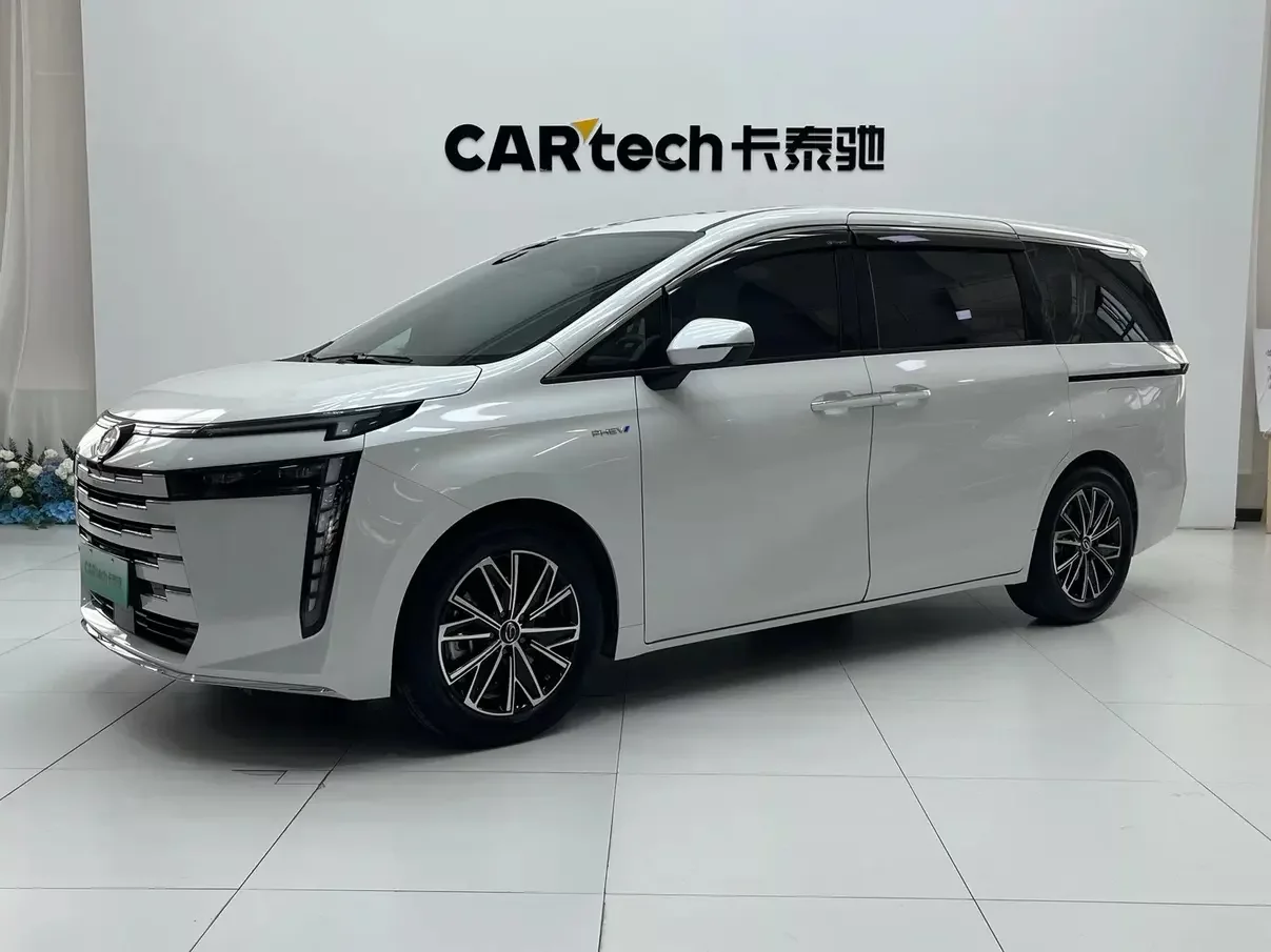 GAC Trumpchi E8 PHEV