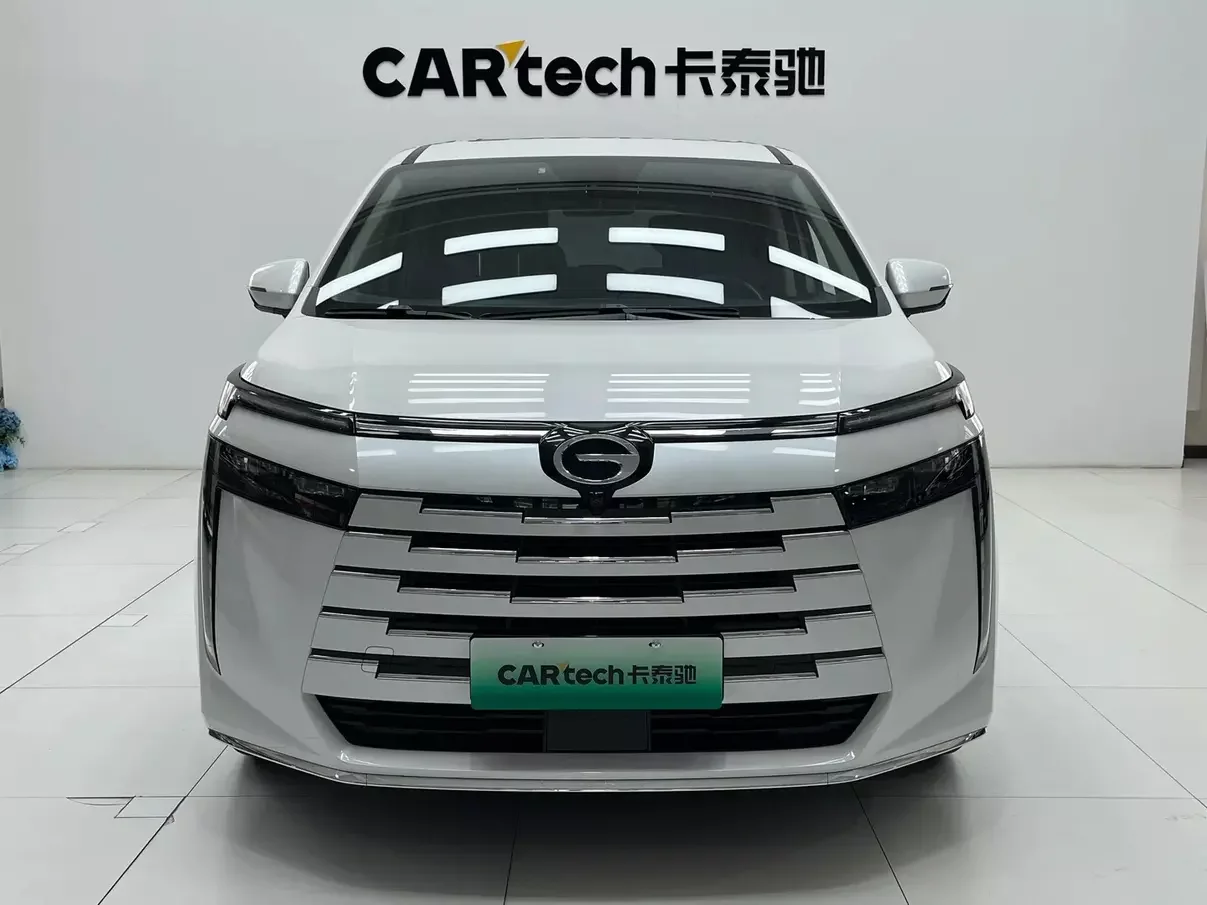 GAC Trumpchi E8 PHEV