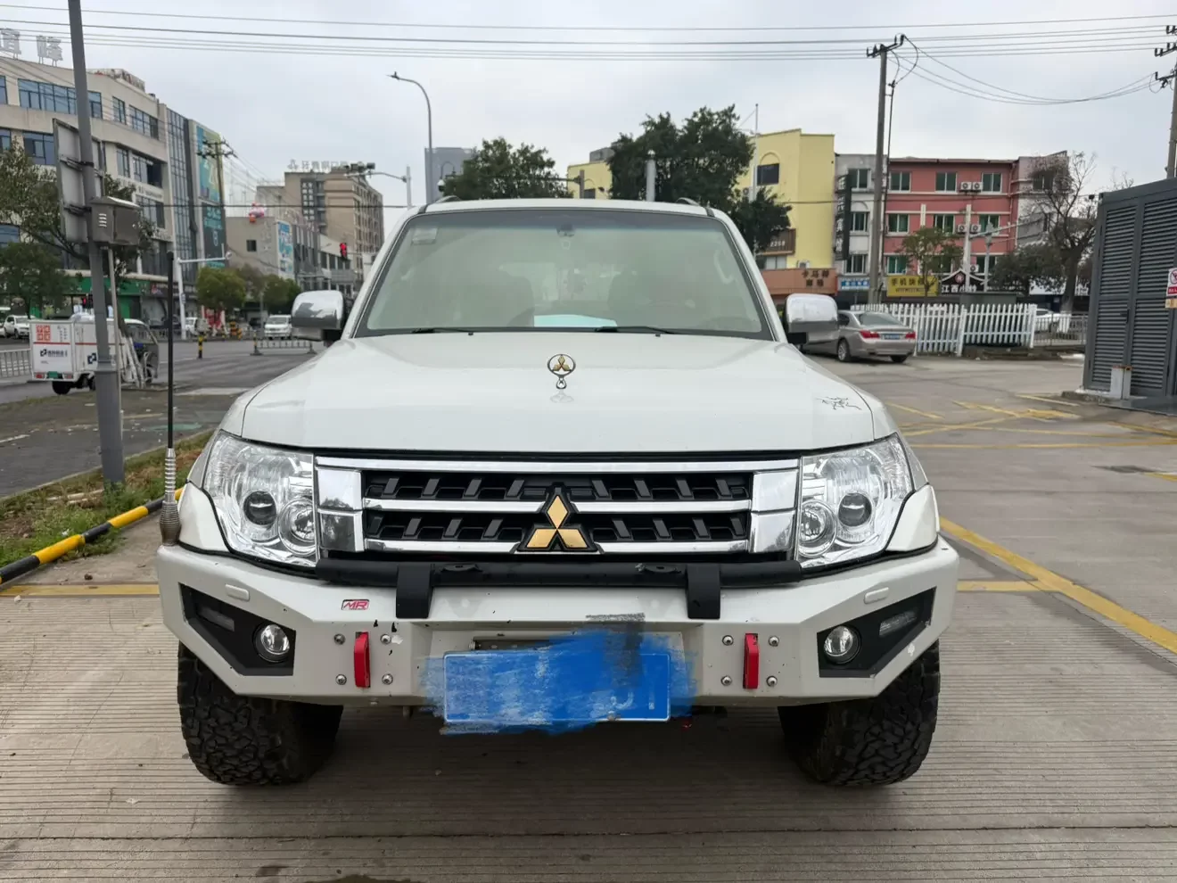 Mitsubishi Pajero