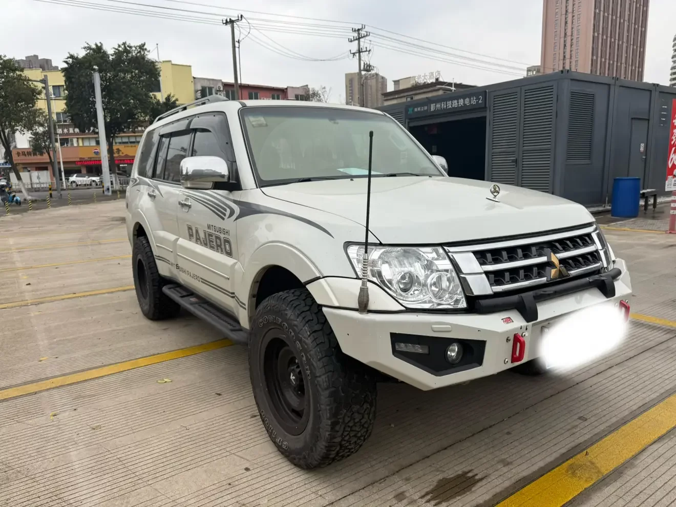 Mitsubishi Pajero