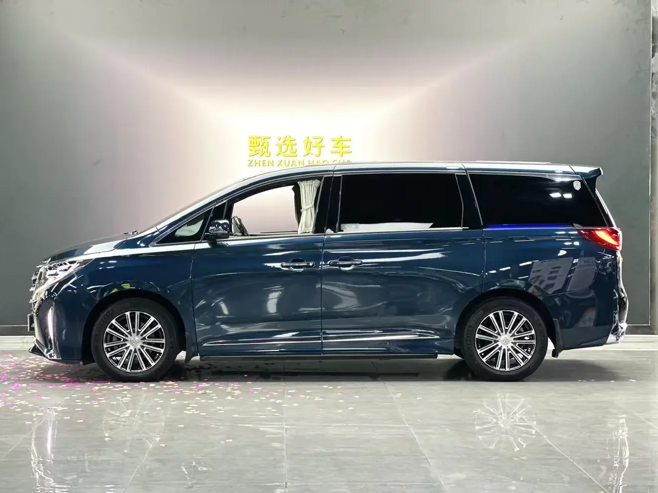 GAC Trumpchi M8