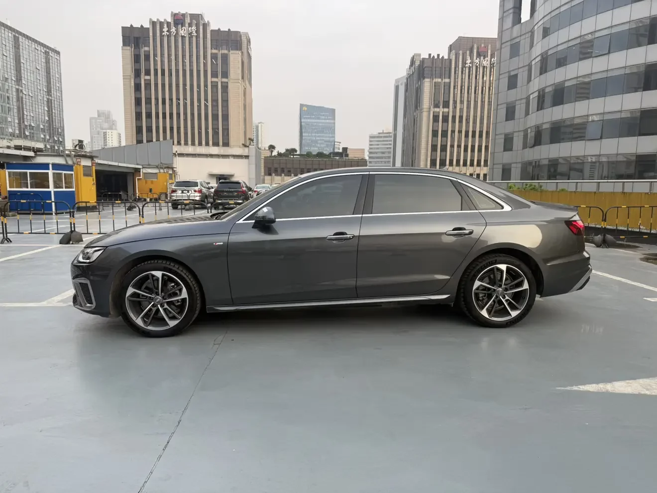 Audi A4L