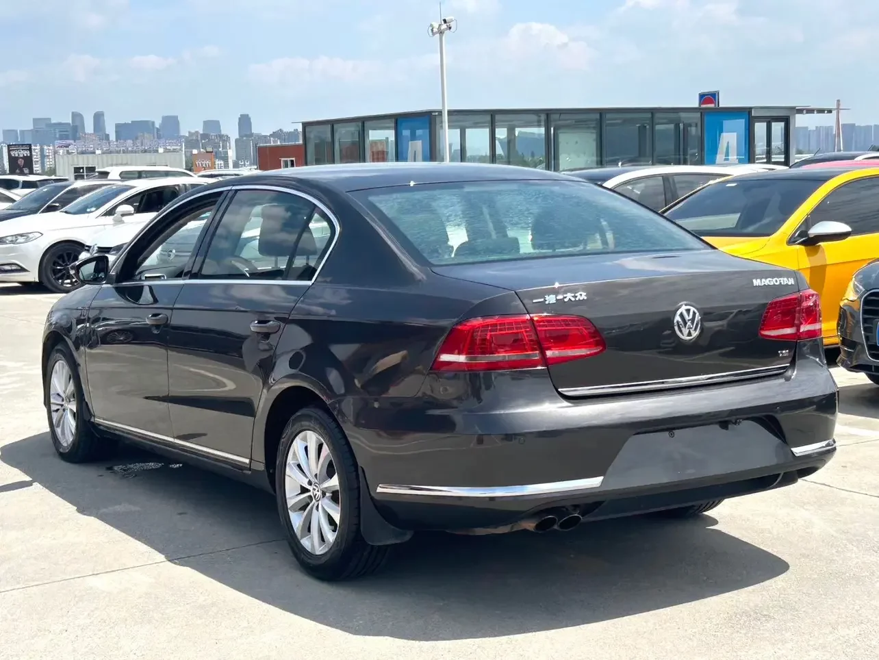 Volkswagen Magotan