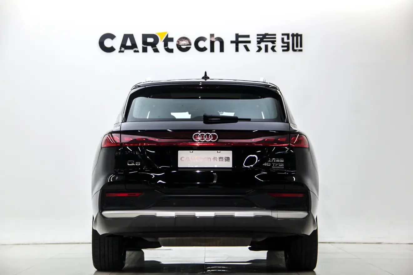 Audi Q6