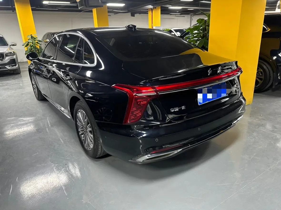 Hongqi H5