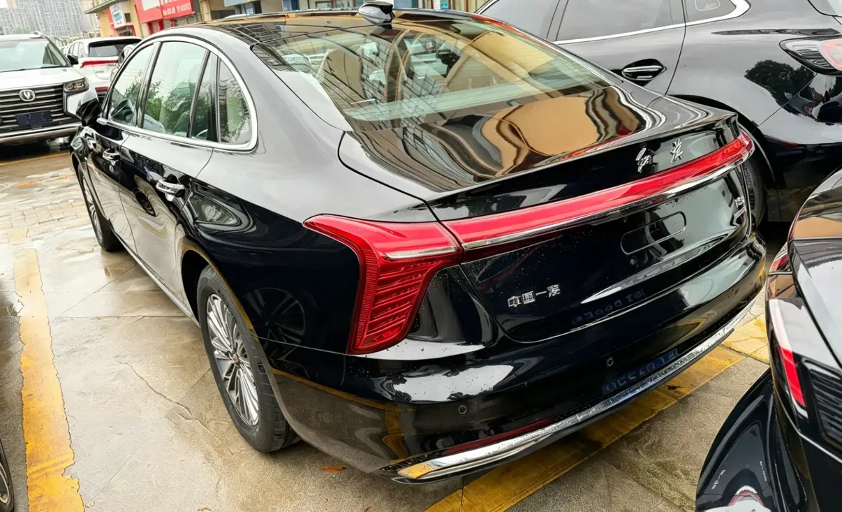 Hongqi H5