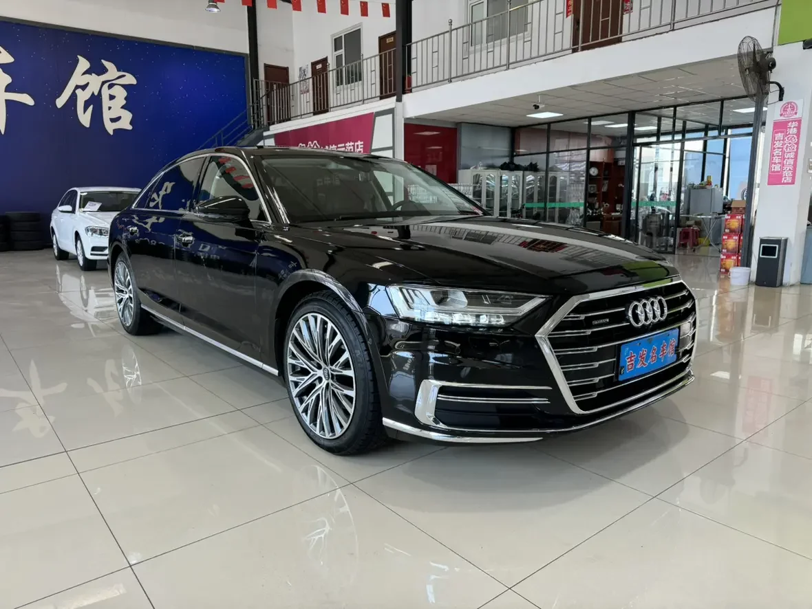 Audi A8