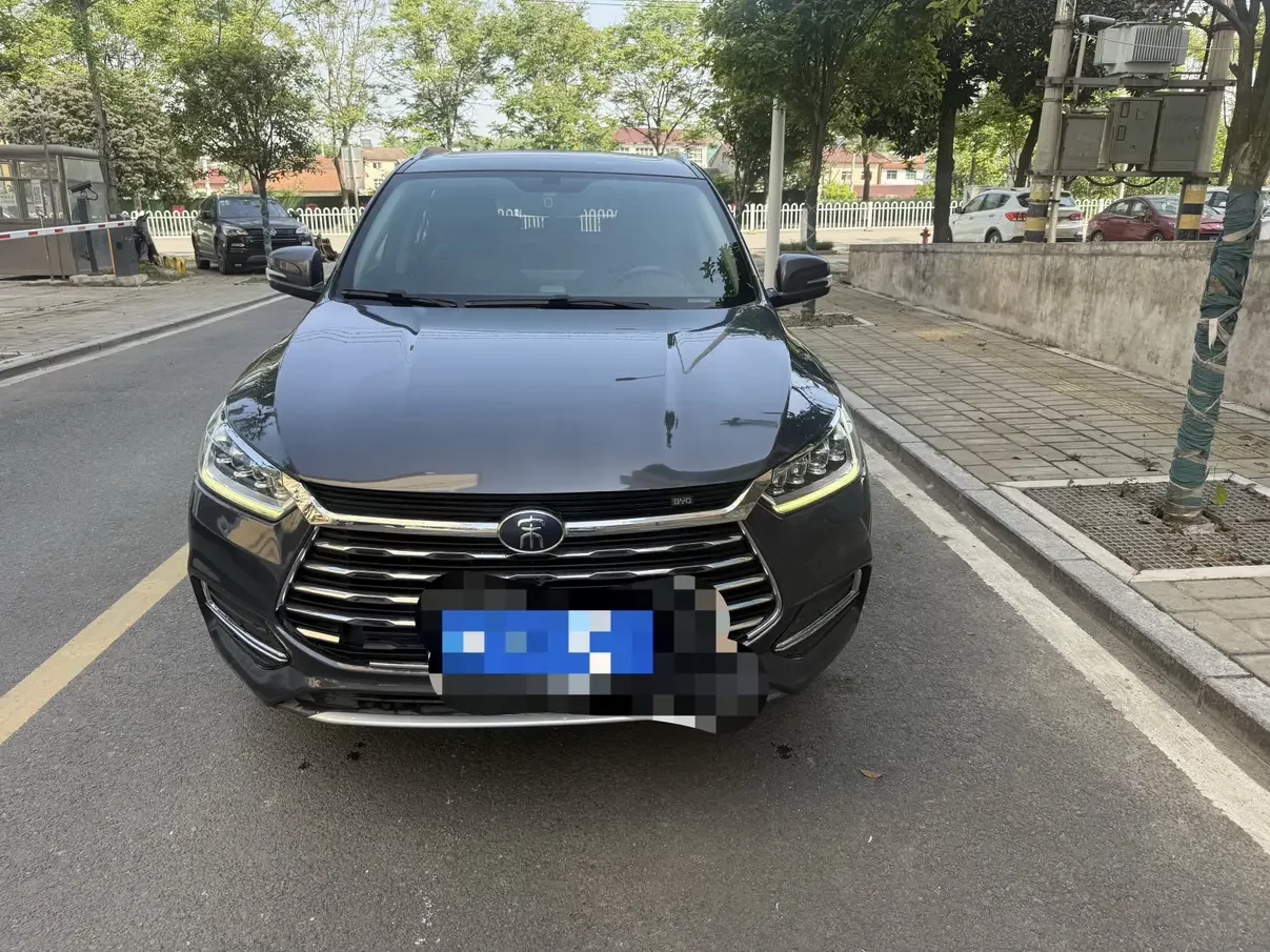 BYD Song