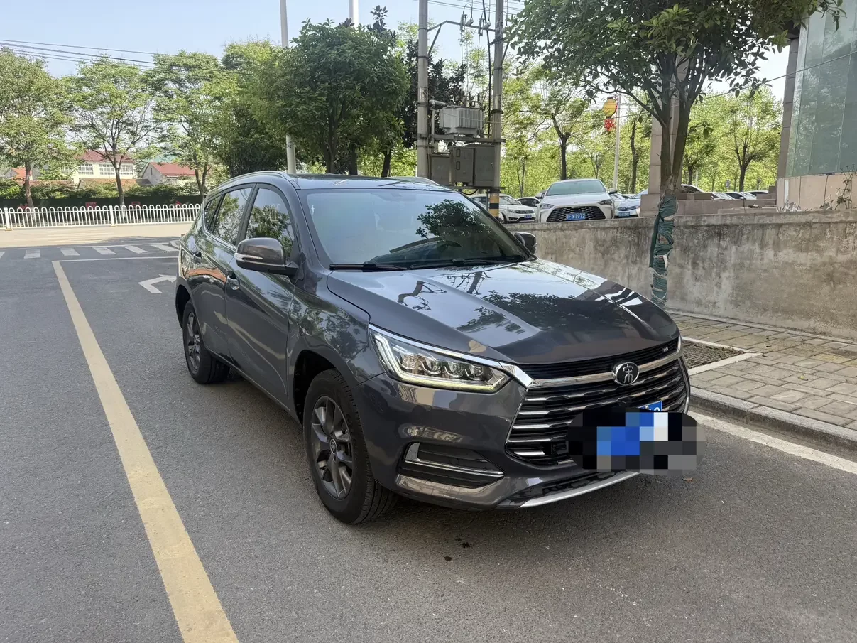 BYD Song