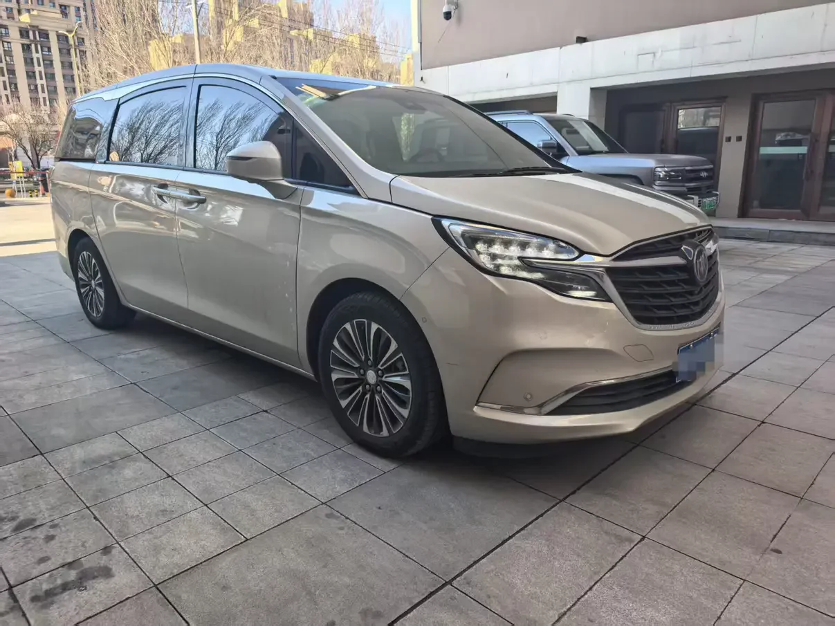 Buick GL8