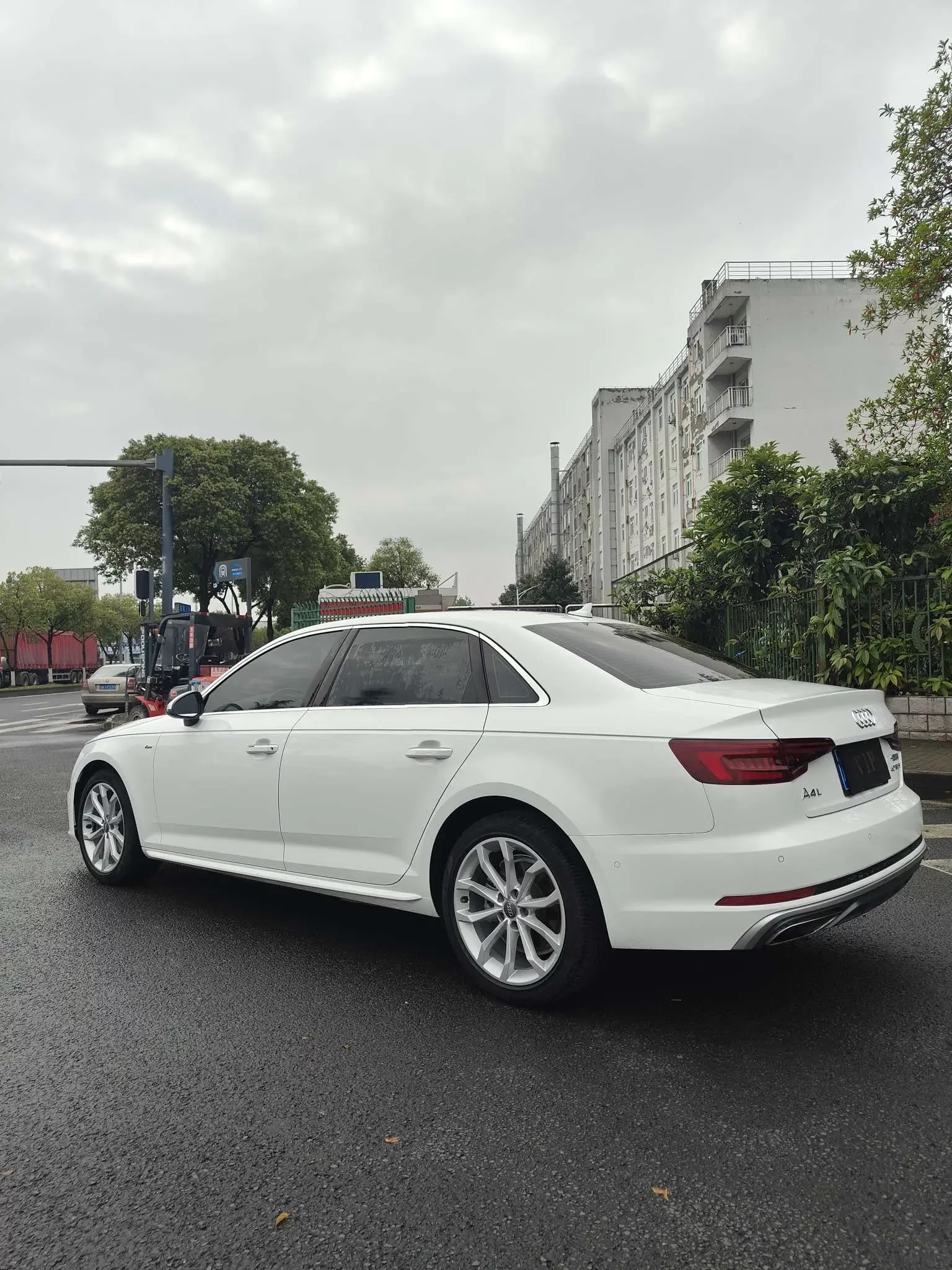 Audi A4L