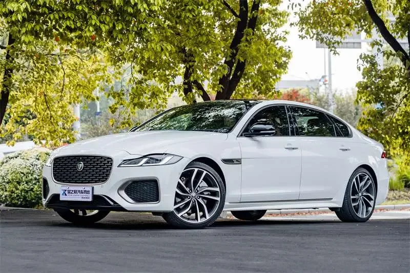 Jaguar XFL