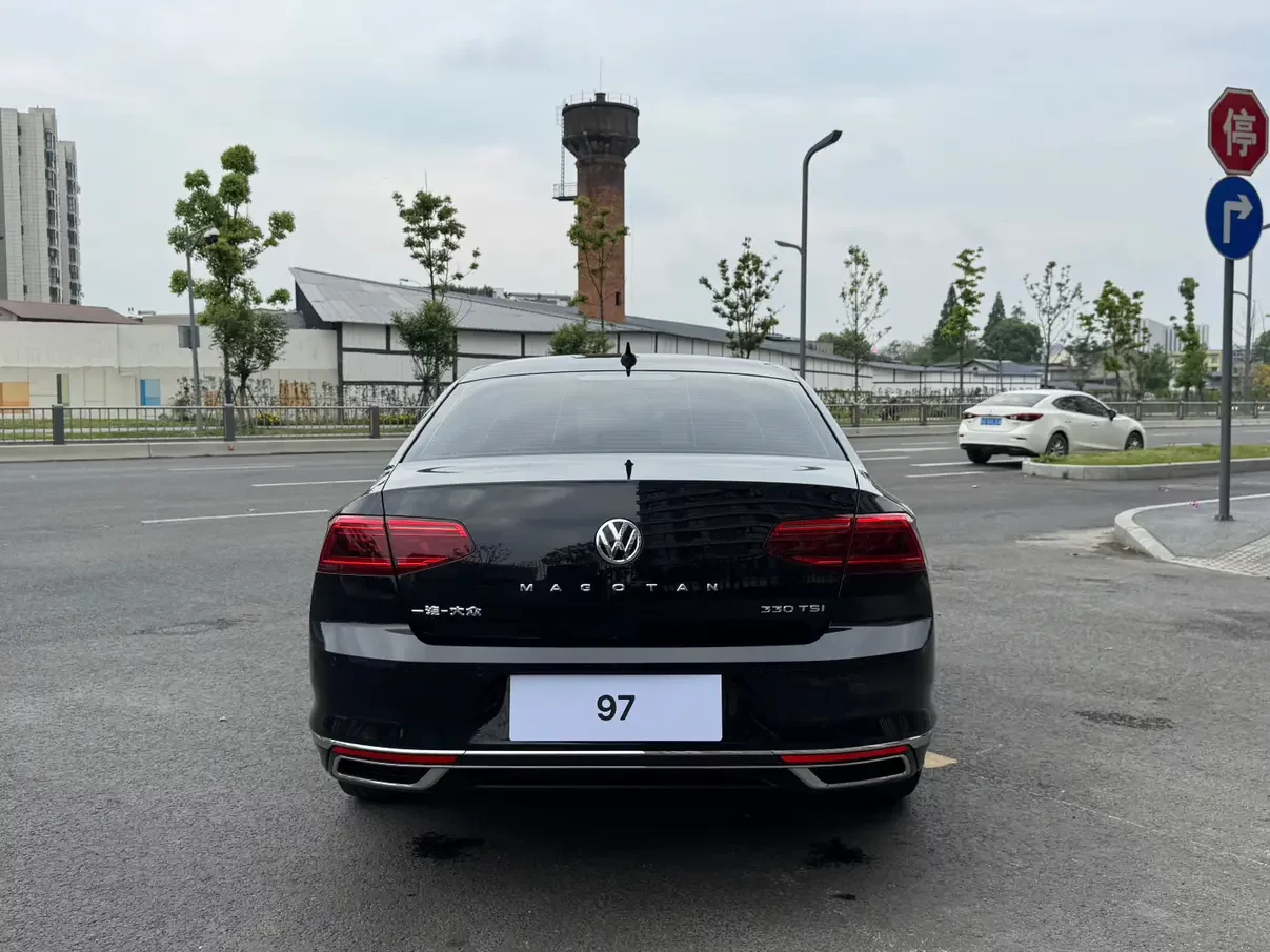 Volkswagen Magotan