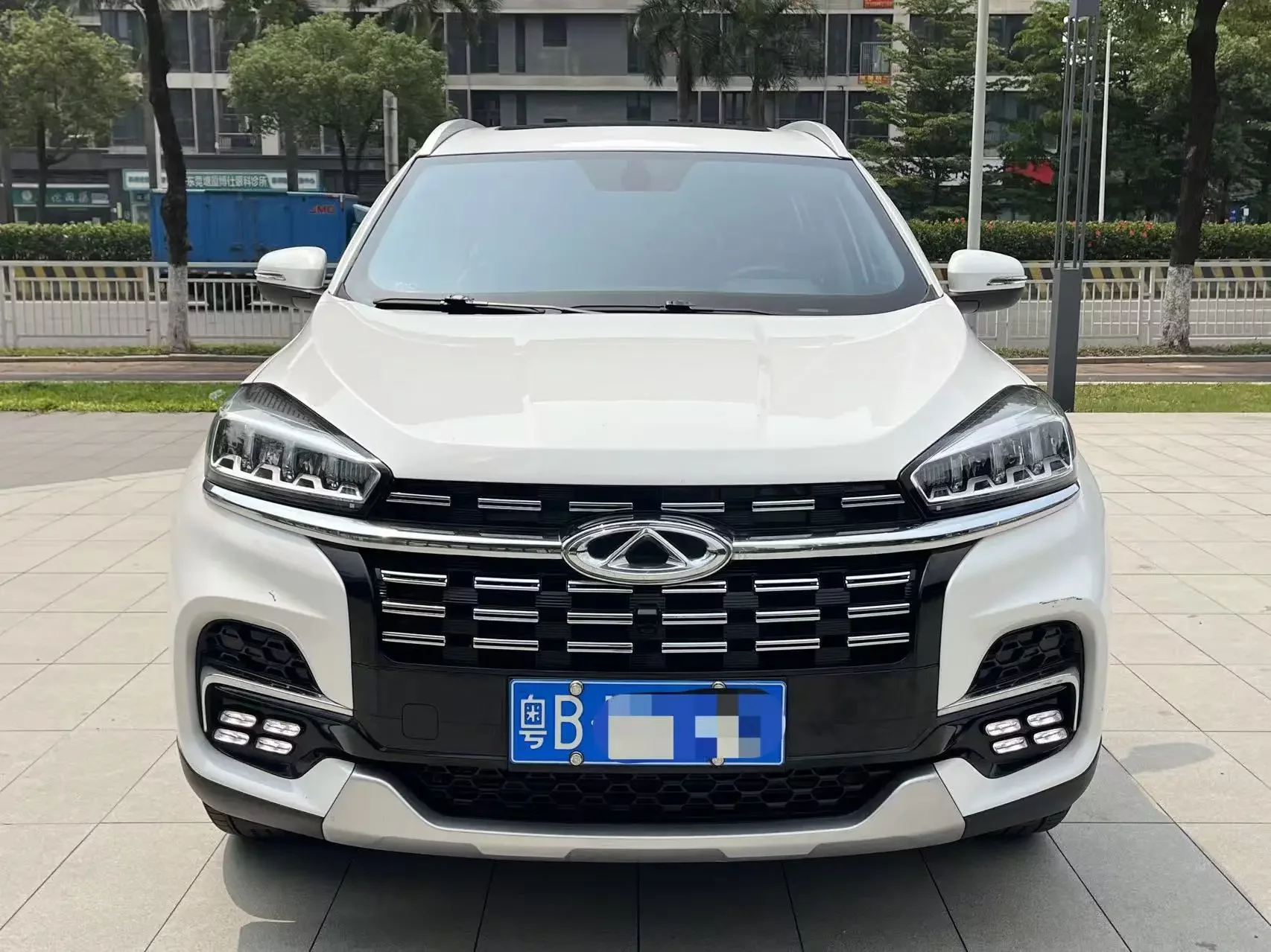 Chery Tiggo 8