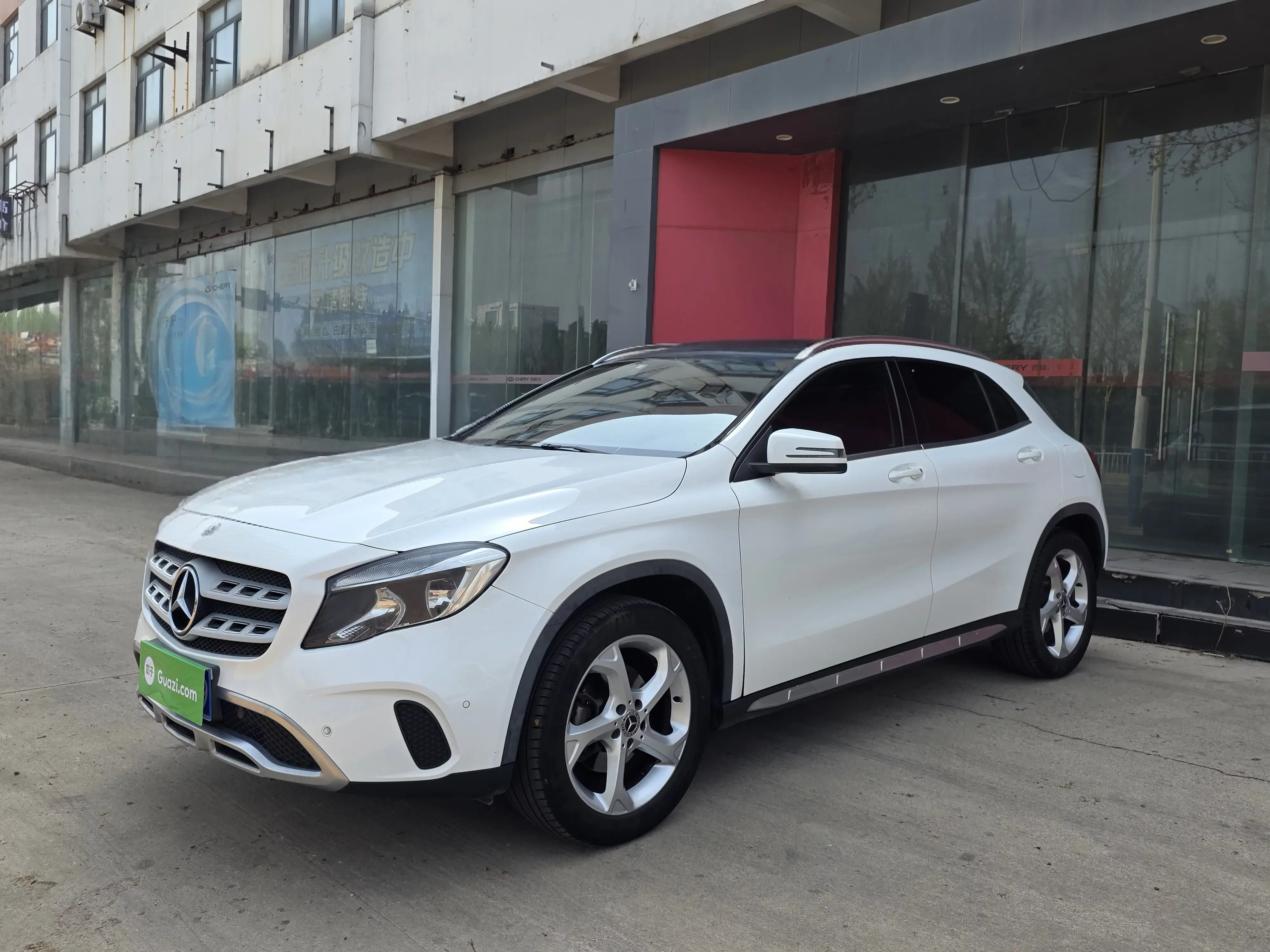 Mercedes-Benz GLA