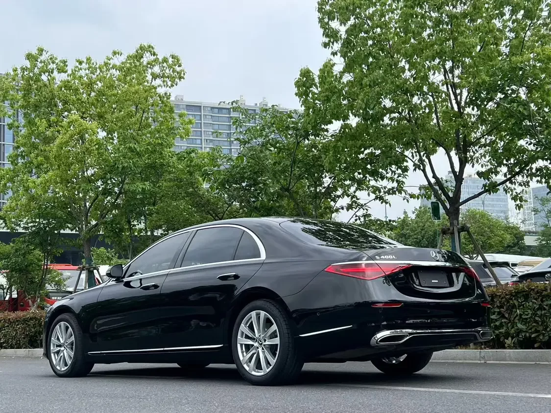 Mercedes-Benz S Class