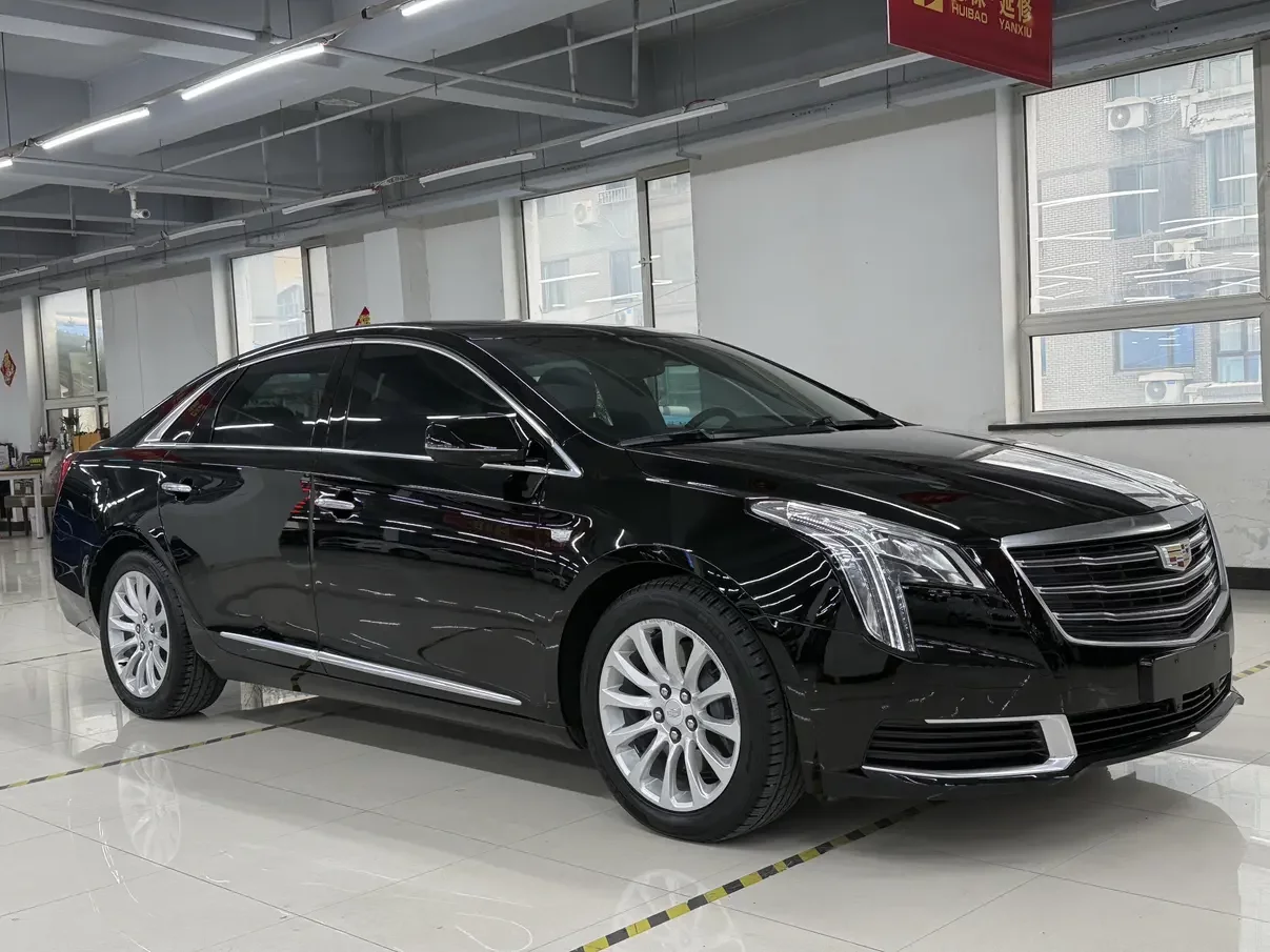 Cadillac XTS