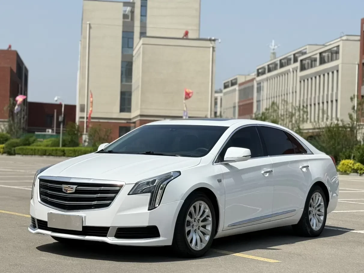 Cadillac XTS