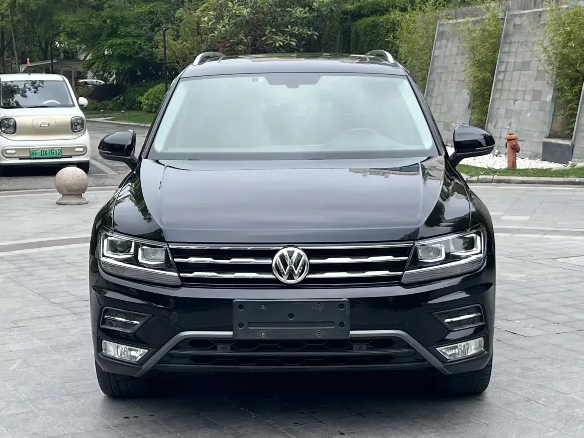 Volkswagen Tiguan L